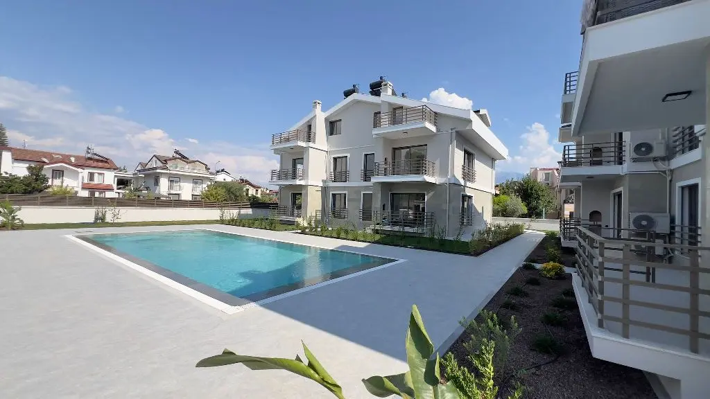 Real estate in Calis
